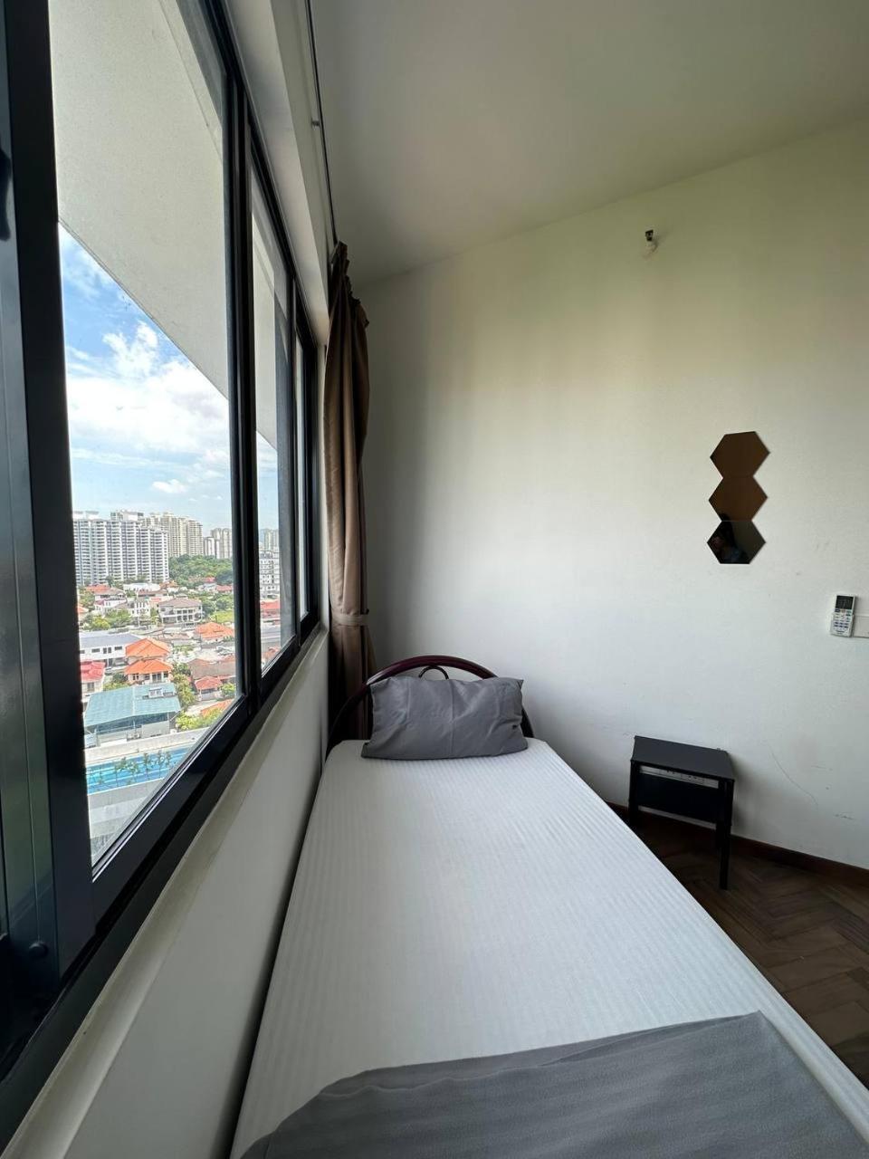 The Landmark Comfort Relax Spacious Sea View By Iz Tanjung Tokong Eksteriør billede