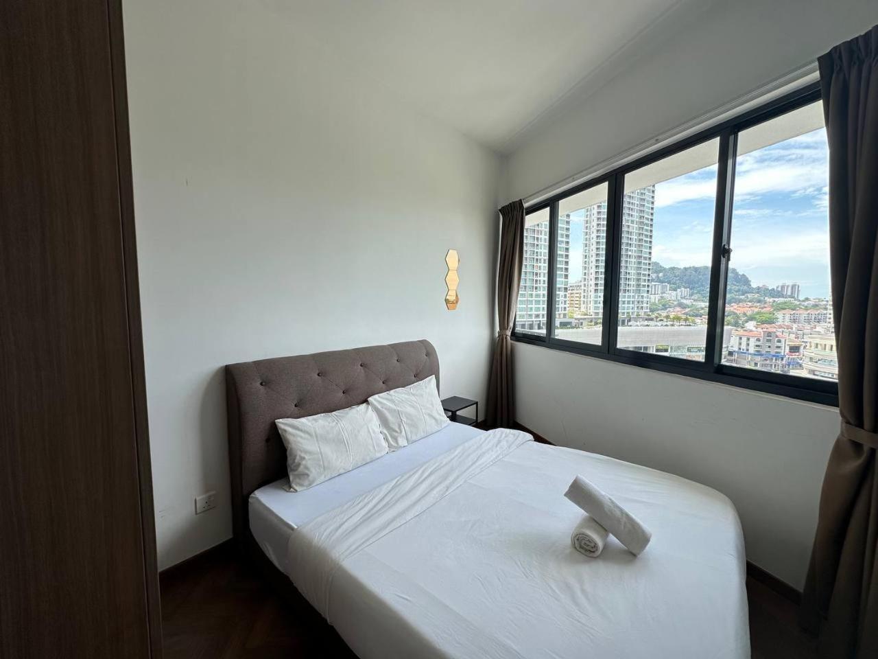 The Landmark Comfort Relax Spacious Sea View By Iz Tanjung Tokong Eksteriør billede